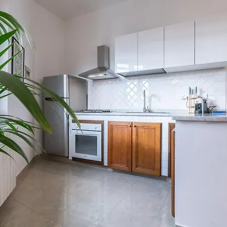 Apartman Un Passo Dalla Torre *