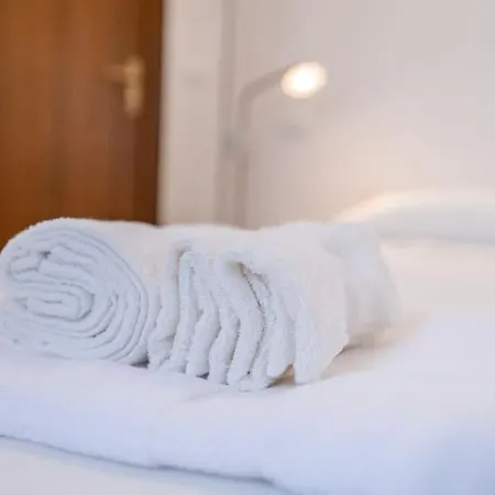 Un Passo Dalla Torre Apartman Pisa